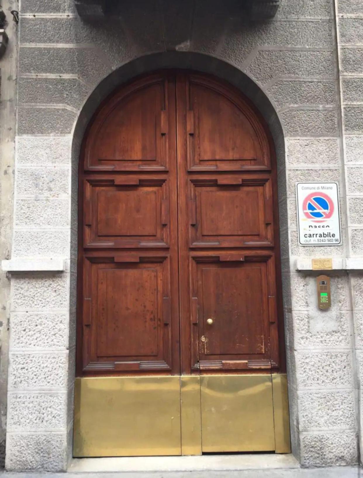Piccolo Love Nest In Milan Exterior photo